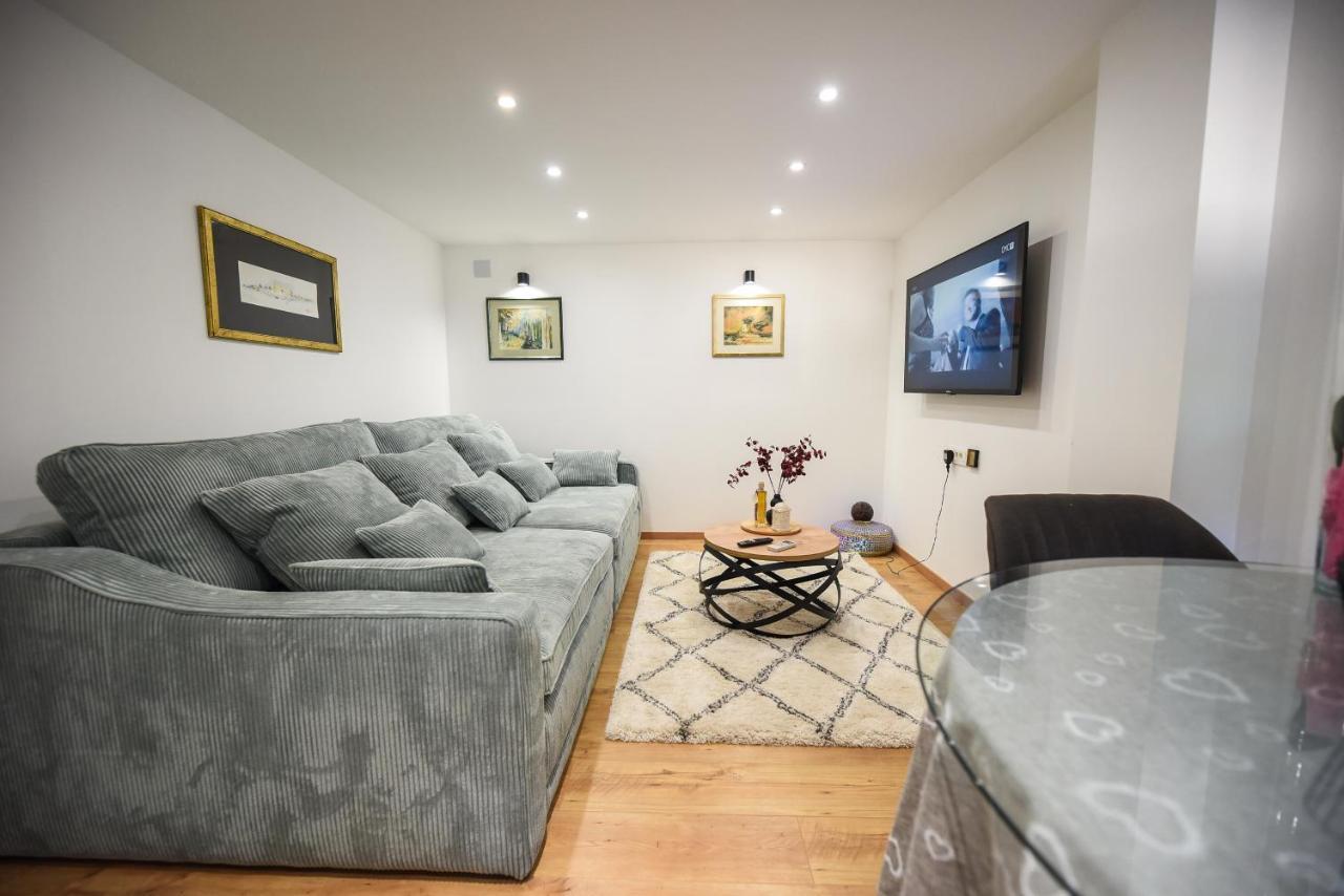Apartman Maja Apartment Zadar Bagian luar foto